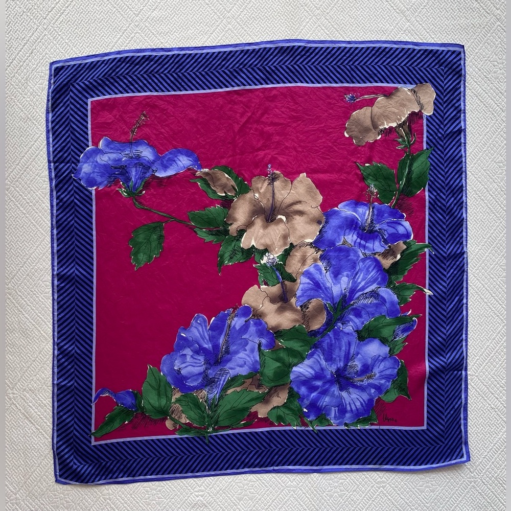 Vera purple floral scarf